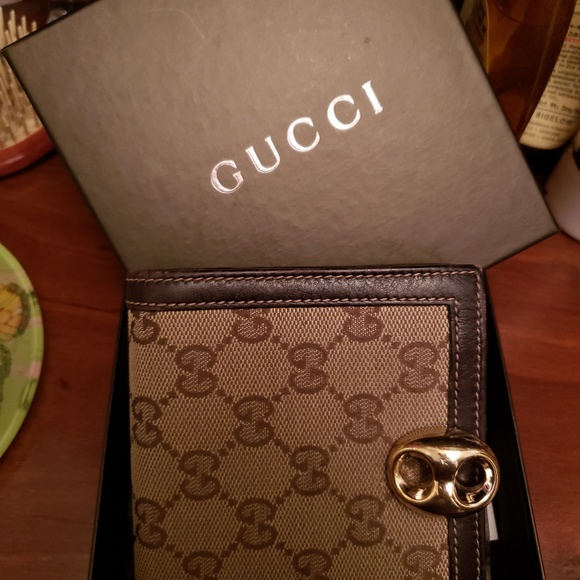 GUCCI GG Monogram Bifold Wallet - Picture 2 of 6
